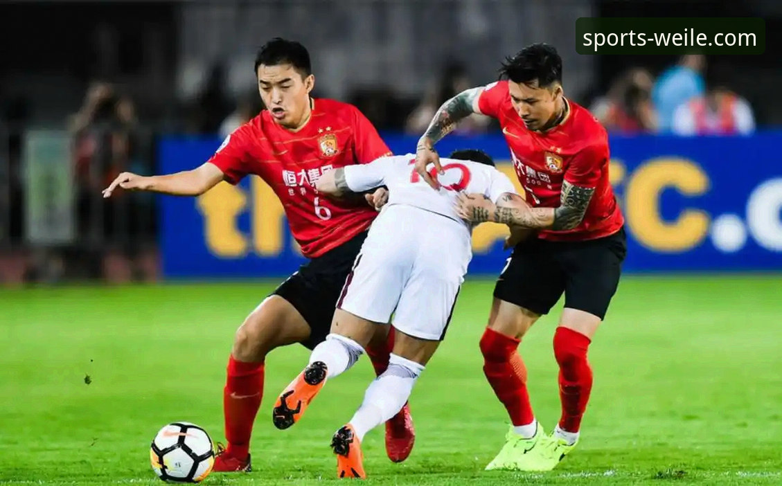 揭秘恒大王朝陨落背后的商业与足球迷思